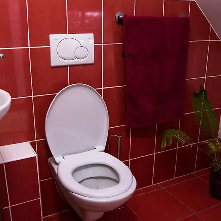 Stavenka Kuncice Alpesi faház *